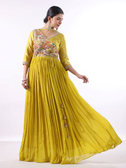 LIME GREEN EMBROIDERED SUIT SET